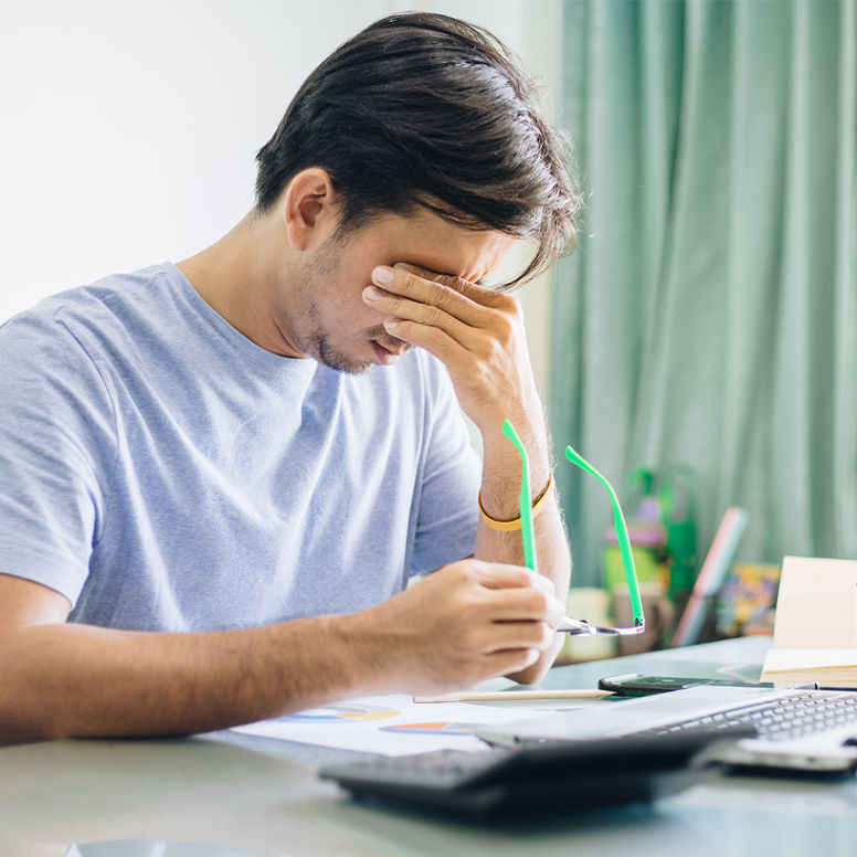 Ayurvedic treatment for Computer Vision Syndrome in Dubai to relieve digital eye strain and dry eyes naturally